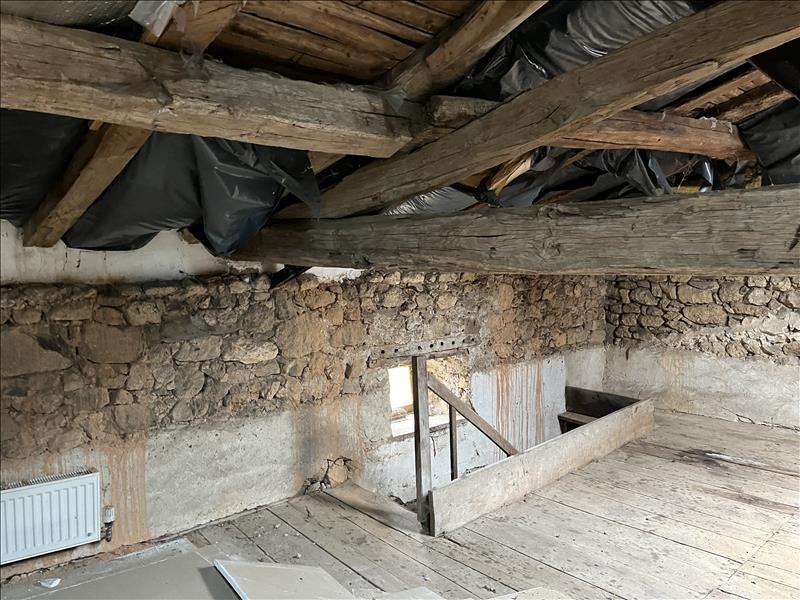 Vente Maison VAL D ISSOIRE - 6 pièces -145 m² - (87330)