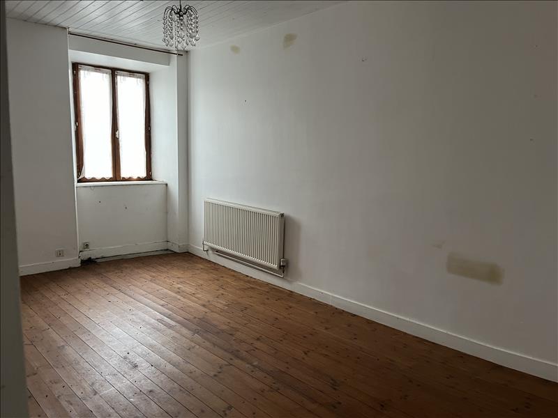Vente Maison VAL D ISSOIRE - 6 pièces -145 m² - (87330)