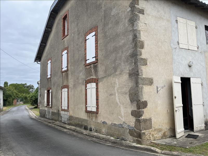 Vente Maison VAL D OIRE ET GARTEMPE - 10 pièces -250 m² - (87320)