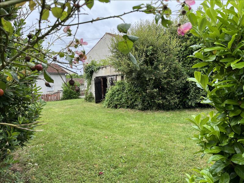 Vente Maison VAL D OIRE ET GARTEMPE - 10 pièces -250 m² - (87320)