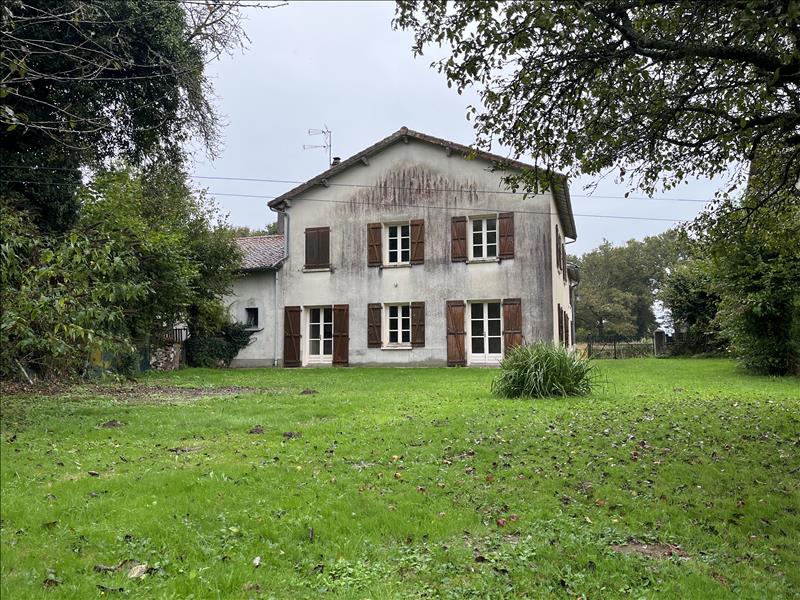 Vente Maison VAL D ISSOIRE - 8 pièces -189 m² - (87330)