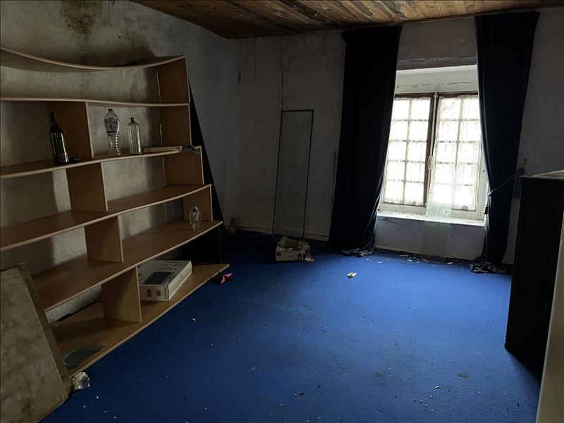 Vente Maison VAL D ISSOIRE - 6 pièces -214 m² - (87330)