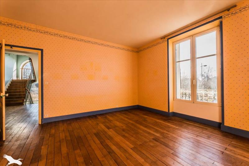 Vente Maison ST SORNIN LEULAC - 14 pièces -358 m² - (87290)