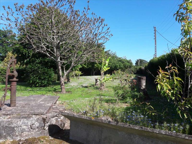 Vente Maison ST BONNET DE BELLAC - 6 pièces -160 m² - (87300)