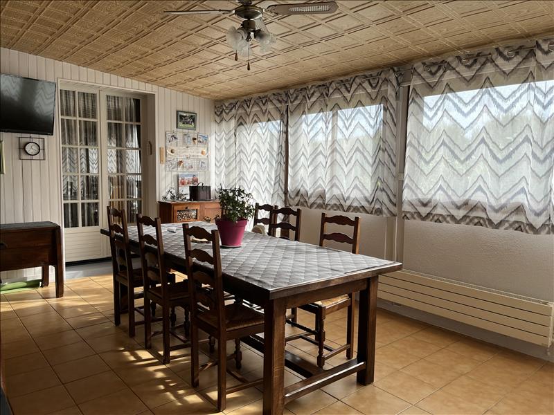 Vente Maison LE DORAT - 11 pièces -234 m² - (87210)