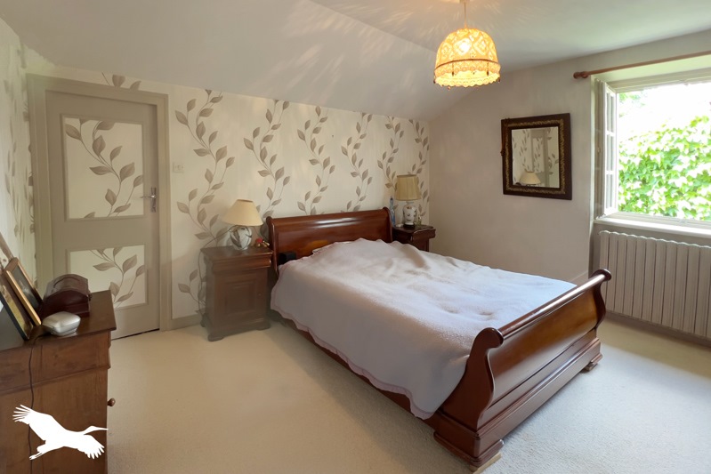 Vente Maison ST JUNIEN LES COMBES - 6 pièces -160 m² - (87300)