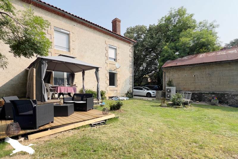 Vente Maison VAL D OIRE ET GARTEMPE - 7 pièces -274 m² - (87320)