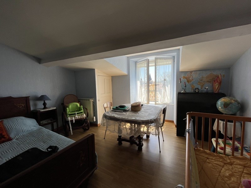Vente Maison PEYRAT DE BELLAC - 4 pièces -93 m² - (87300)