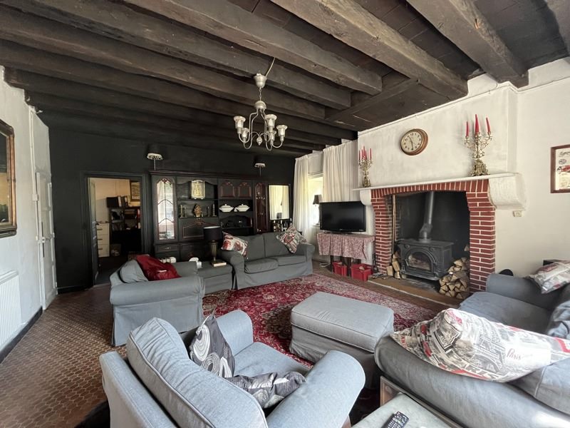 Vente Maison ST BONNET DE BELLAC - 7 pièces -268 m² - (87300)
