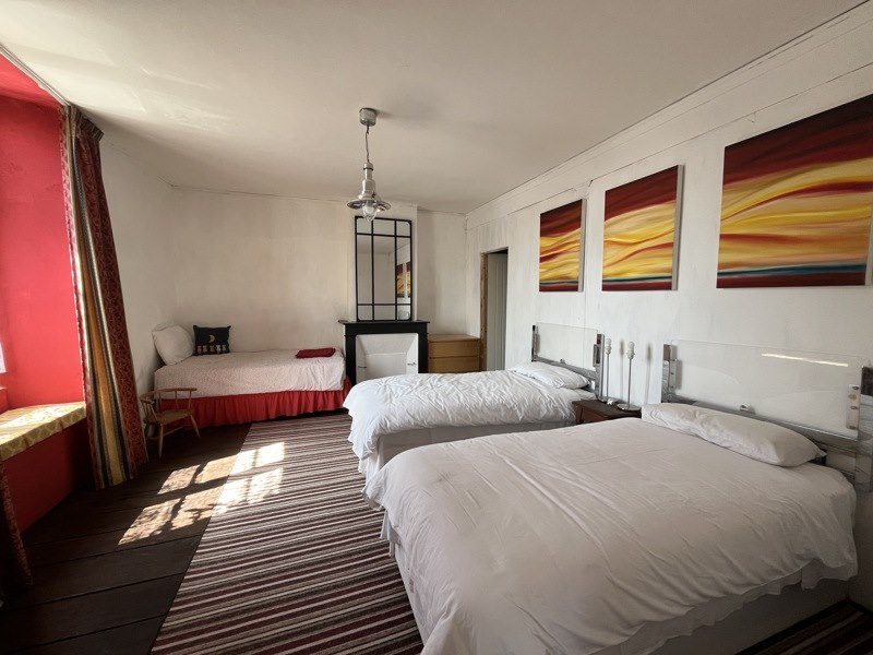 Vente Maison ST BONNET DE BELLAC - 7 pièces -268 m² - (87300)