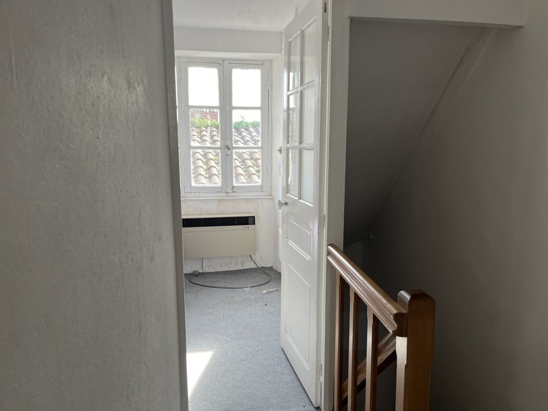 Vente Maison CHATEAUPONSAC - 3 pièces -60 m² - (87290)