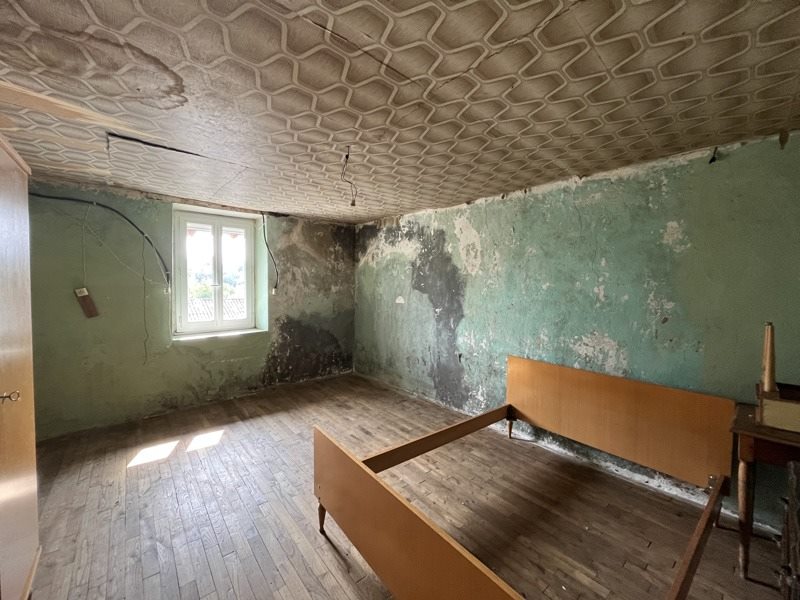 Vente Maison NANTIAT - 5 pièces -113 m² - (87140)