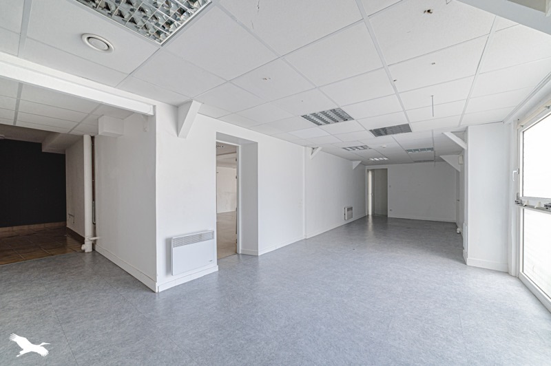 Vente Local commercial ST JUNIEN - -  90 m² - (87200)