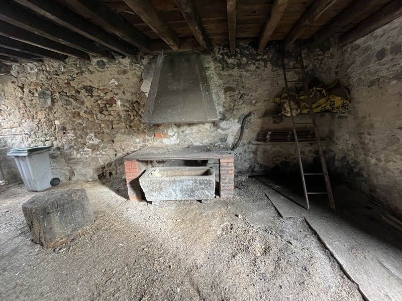 Vente Maison LUSSAC LES EGLISES - 6 pièces -113 m² - (87360)