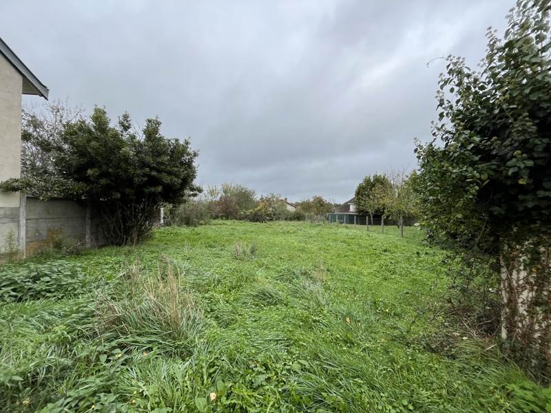 Vente Terrain BELLAC - -1045 m² - (87300)
