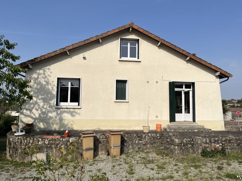 Vente Maison LE DORAT - 6 pièces -234 m² - (87210)