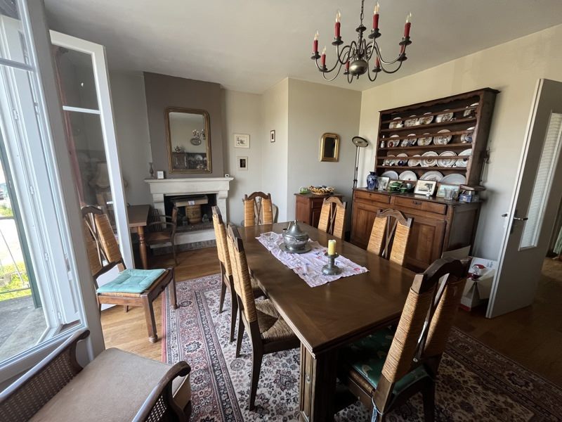 Vente Maison LE DORAT - 6 pièces -234 m² - (87210)