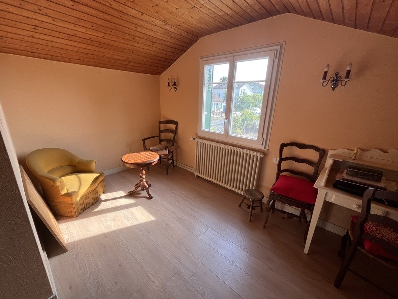 Vente Maison LE DORAT - 6 pièces -234 m² - (87210)