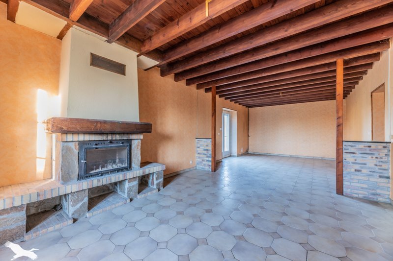 Vente Maison MAGNAC LAVAL - 9 pièces -202 m² - (87190)