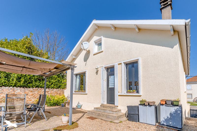 Vente Maison VAL D ISSOIRE - 6 pièces -115 m² - (87330)