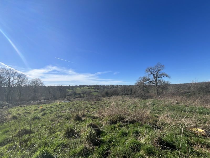 Vente Grange ST BONNET DE BELLAC - 1 pièce -110 m² - (87300)