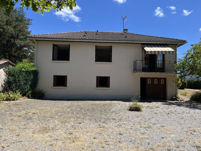 Vente Maison MORTEMART - 4 pièces -162 m² - (87330)