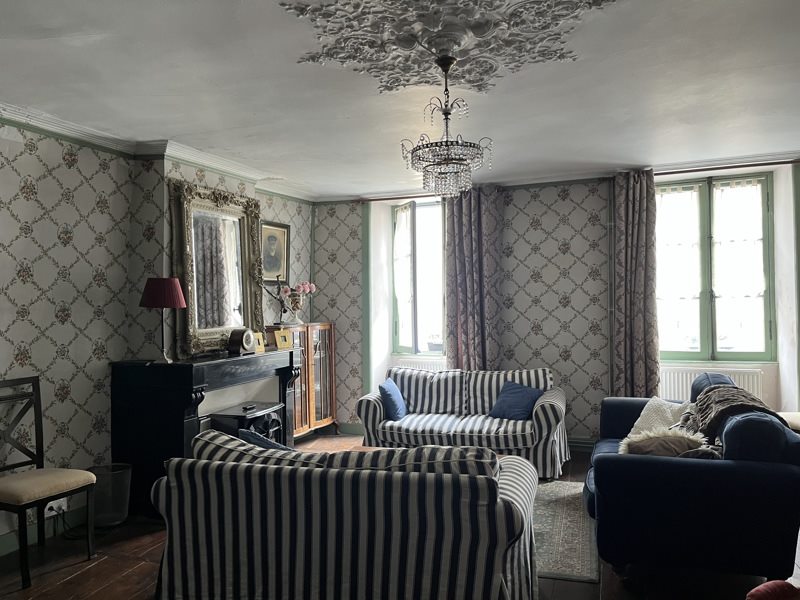 Vente Maison BELLAC - 6 pièces -169 m² - (87300)