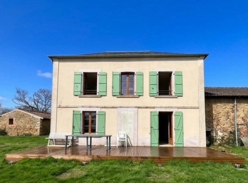 Vente Maison ST OUEN SUR GARTEMPE - 7 pièces -205 m² - (87300)