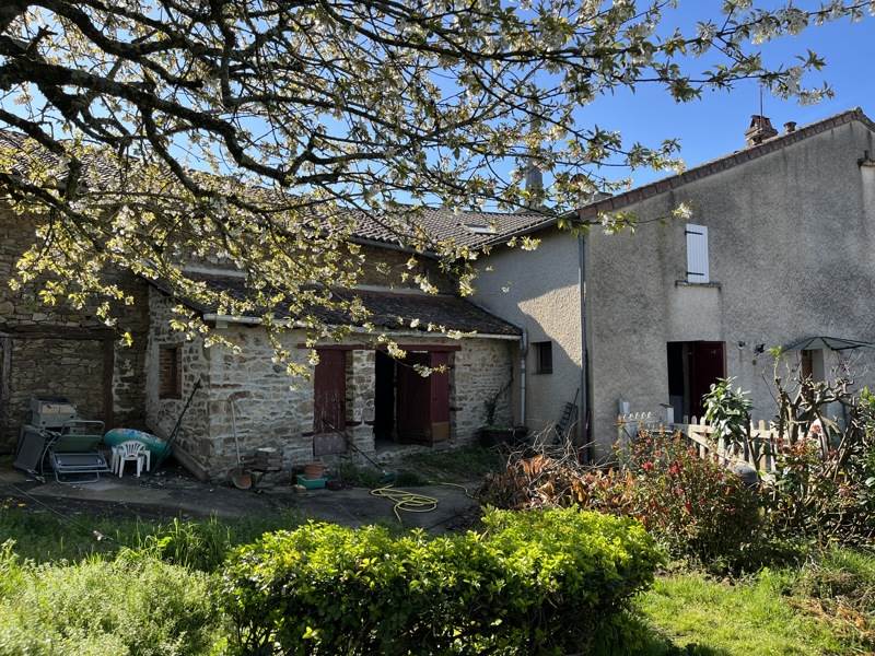 Vente Maison LA CROIX SUR GARTEMPE - 4 pièces -172 m² - (87210)