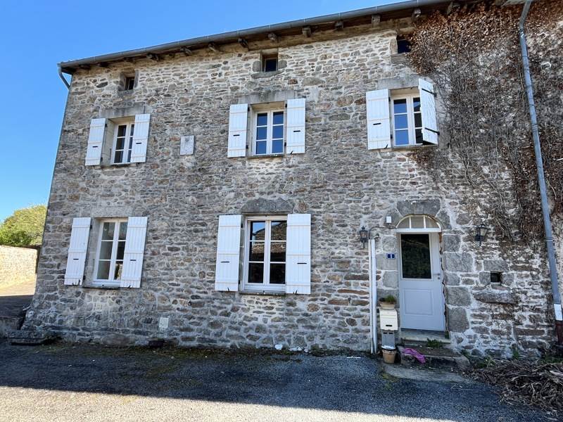 Vente Maison LA CROIX SUR GARTEMPE - 4 pièces -172 m² - (87210)