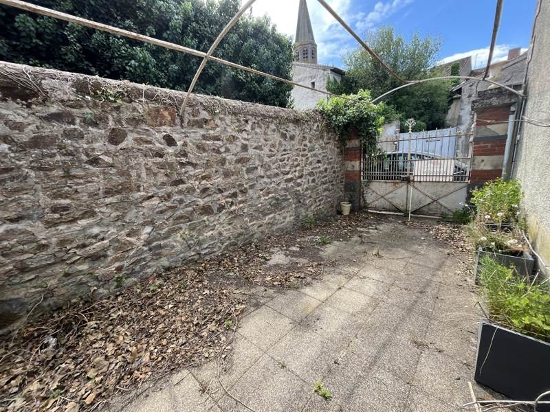 Vente Maison LE DORAT - 6 pièces -135 m² - (87210)