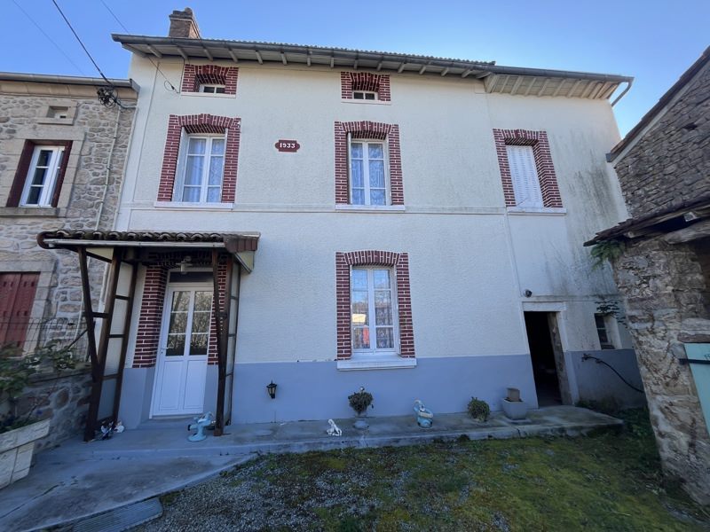 Vente Maison CHATEAUPONSAC - 7 pièces -129 m² - (87290)