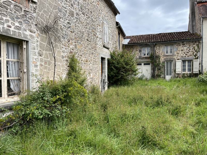 Vente Maison VAL D OIRE ET GARTEMPE - 7 pièces -158 m² - (87320)