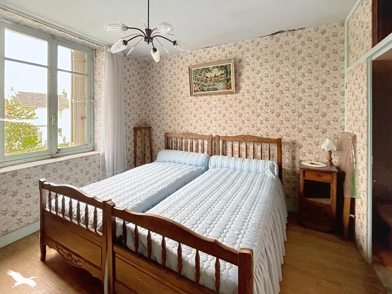Vente Maison VAL D OIRE ET GARTEMPE - 7 pièces -158 m² - (87320)