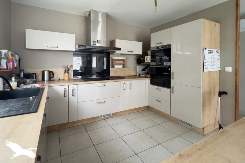 Vente Maison PEYRAT DE BELLAC - 6 pièces -122 m² - (87300)