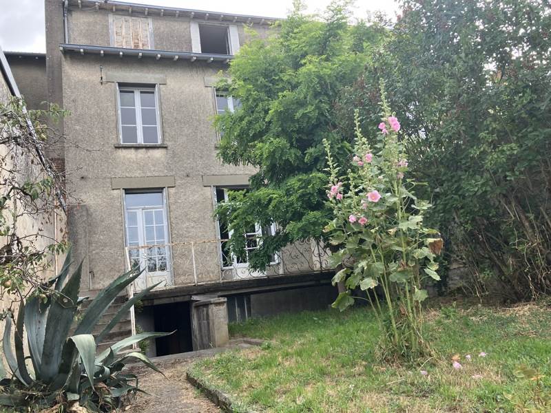 Vente Maison BELLAC - 8 pièces -127 m² - (87300)