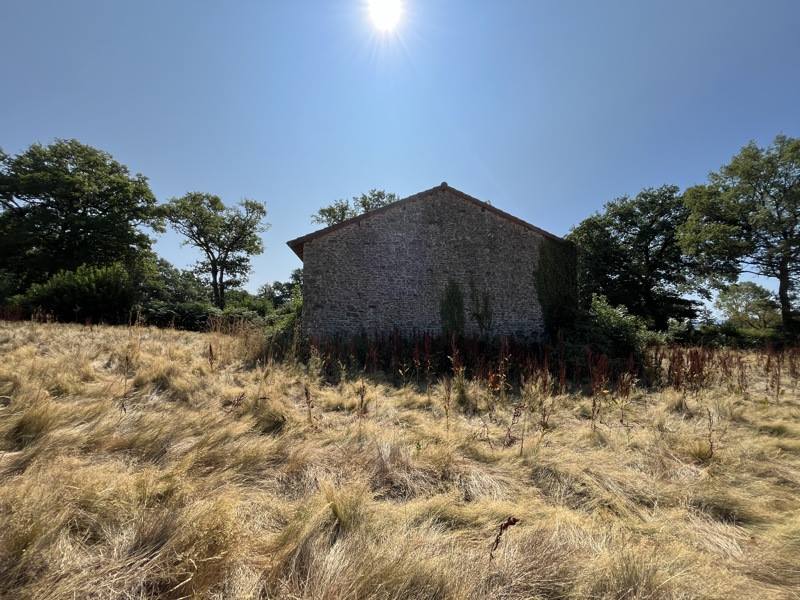 Vente Grange LA CROIX SUR GARTEMPE - 1 pièce -120 m² - (87210)