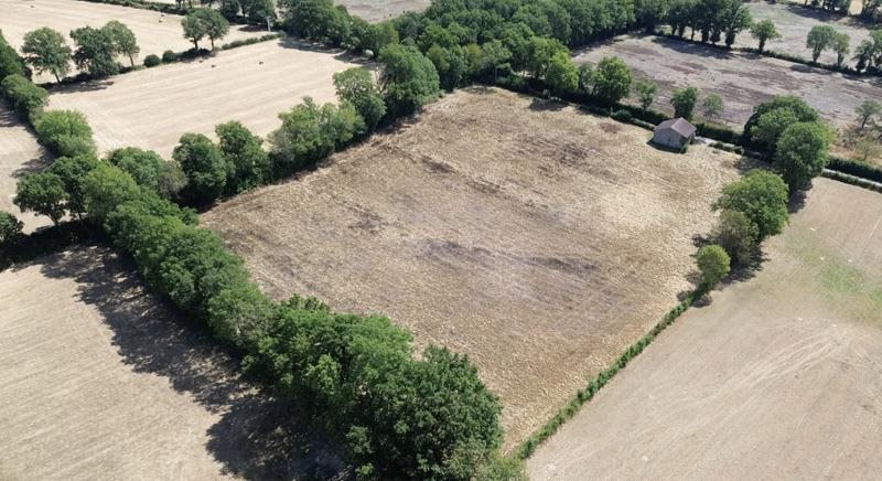 Vente Grange LA CROIX SUR GARTEMPE - 1 pièce -120 m² - (87210)