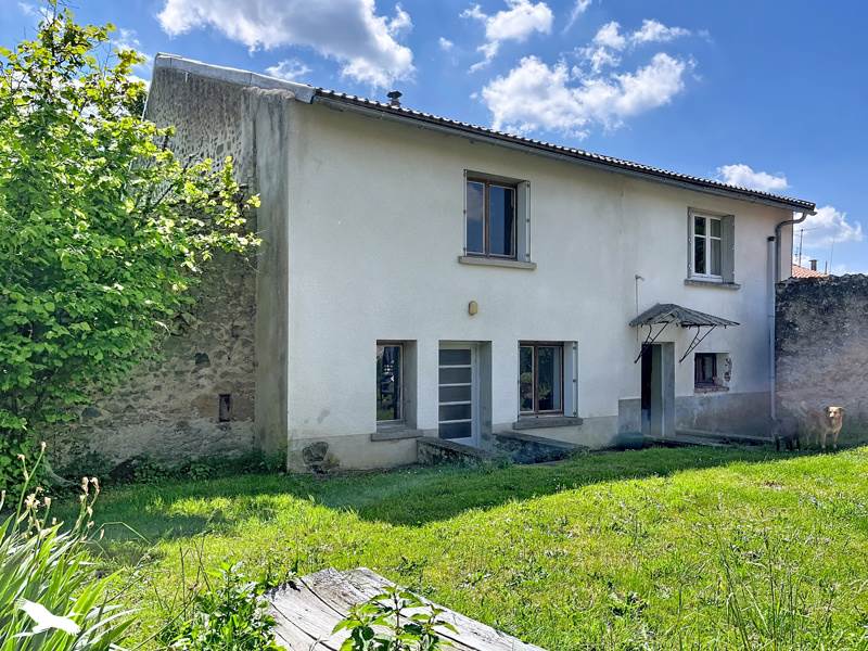 Vente Maison LA BAZEUGE 87210 7 pièces - 180 m²