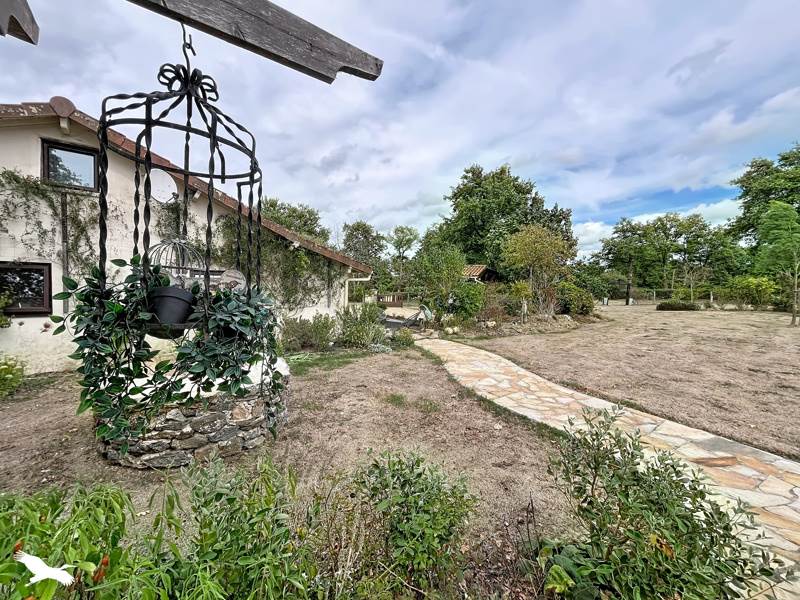 Vente Maison Val-d'Oire-et-Gartempe - 5 pièces -123 m² - (87330)