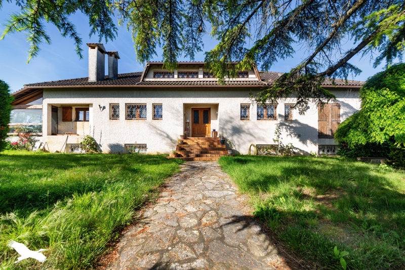 Vente Maison VERFEIL - 10 pièces -290 m² - (31590)