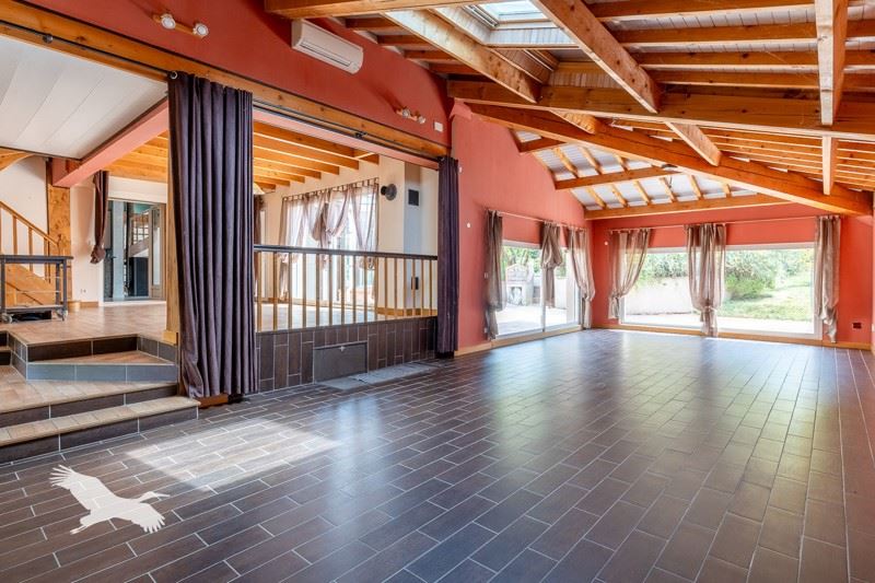 Vente Maison MONDOUZIL - 7 pièces -233 m² - (31850)