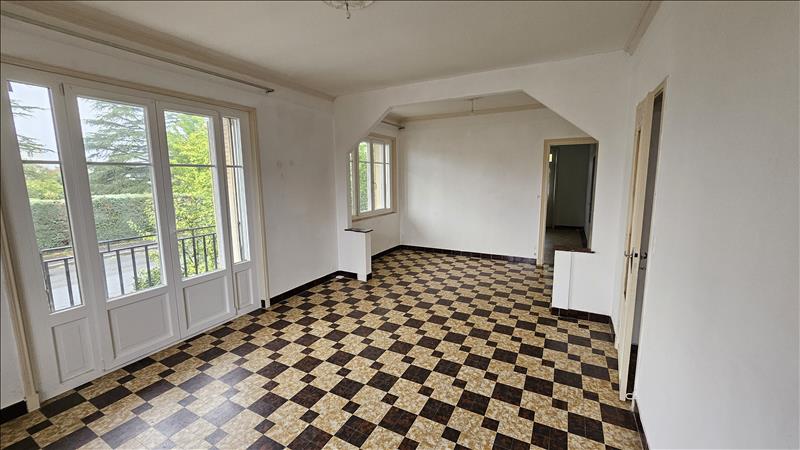 Vente Maison ROMORANTIN LANTHENAY - 6 pièces -146 m² - (41200)
