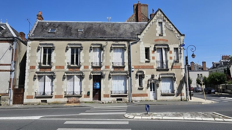 Vente Immeuble ROMORANTIN LANTHENAY - -  195 m² - (41200)