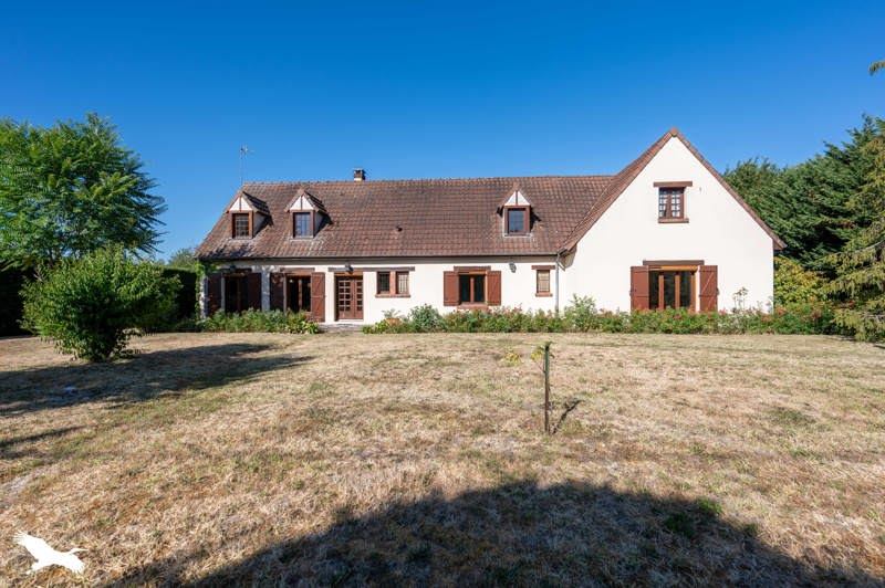 Vente Maison ROMORANTIN LANTHENAY - 8 pièces -254 m² - (41200)