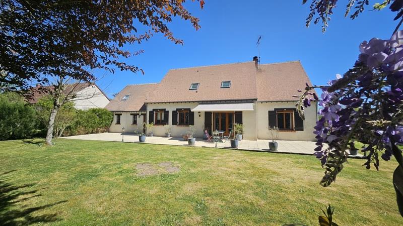 Vente Maison ROMORANTIN LANTHENAY - 7 pièces -208 m² - (41200)