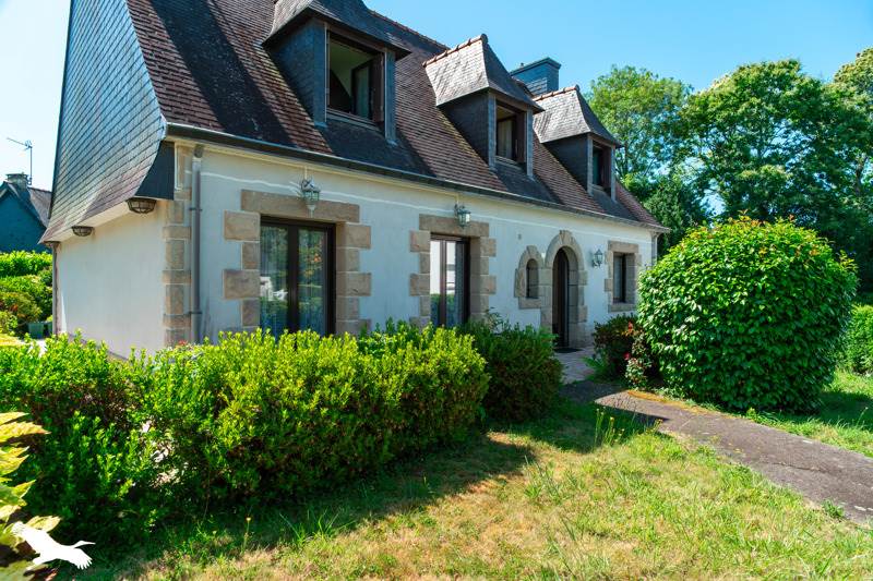 Vente Maison PLOMELIN - 6 pièces -126 m² - (29700)
