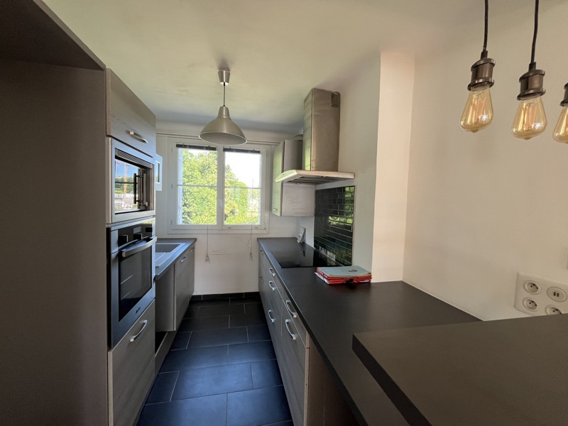 Vente Appartement QUIMPER - 3 pièces -67 m² - (29000)