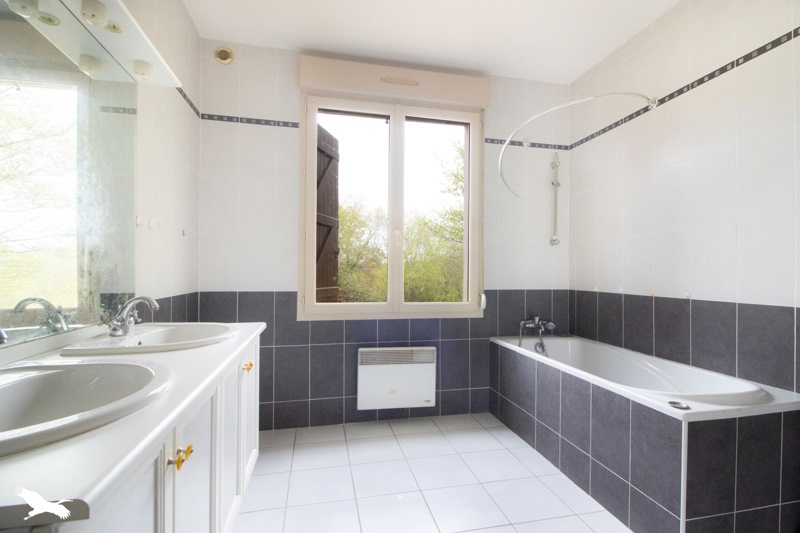 Vente Maison L'Hôpital-d'Orion - 9 pièces -221 m² - (64270)