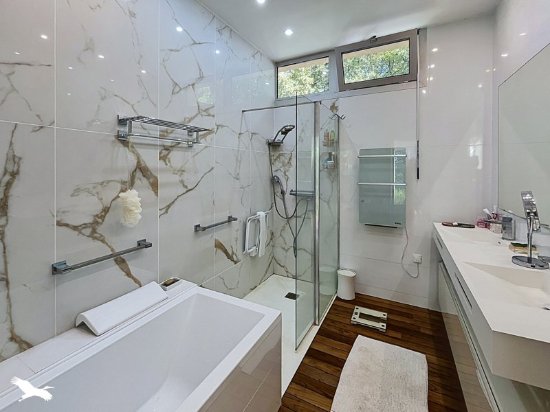 Vente Maison Laà-Mondrans - 9 pièces -225 m² - (64300)